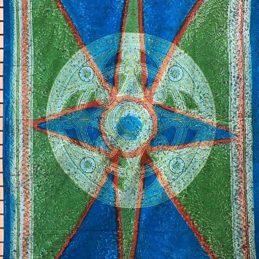 Geometric Tie-Dye Tapestry (Green)